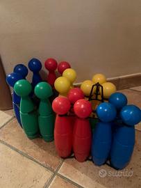 Gioco birilli con palle