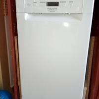 Lavastoviglie Ariston