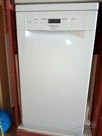 Lavastoviglie Ariston
