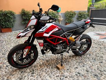 Ducati hypermotard 950
