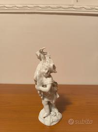 Statuetta in porcellana KPM  Berlin fanciullo 
