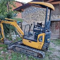 Miniescavatore usato Komatsu PC14