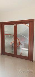 Doppia porta scrigno in legno e vetro