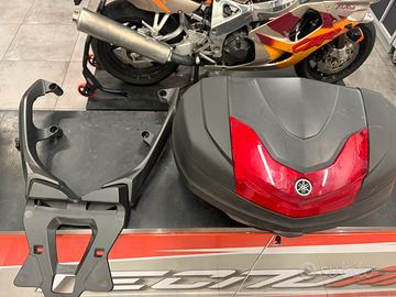 Bauletto e piastra originale Yamaha t max 560