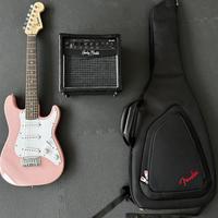 Chitarra elettrica FENDER cusodia e amplificatore