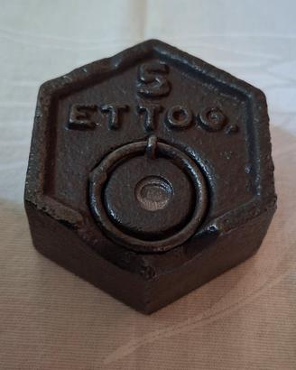 Antico Peso da 500 g in Ghisa