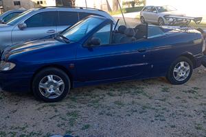 renault megane cabrio  98
