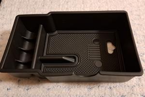 SCOMPARTIMENTO CONTENITORE PORTA OGGETTI BRACCIOLO