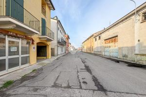 NEGOZIO A PIEVE D'OLMI