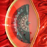 Ventaglio di seta incorniciato 