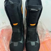 Scarpette per scarponi scialpinismo scarpa f1 lt