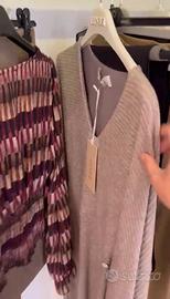 Stock abbigliamento e accessori