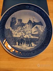 Piatto Royal Copenaghen 1997 originale