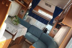 Camper a noleggio (condivisione)