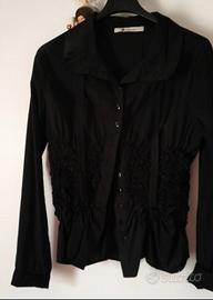 Camicia nera, leggera ed elegante