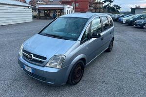 MERIVA 1.4 BENZINA 90 CV NEOPATENTATI