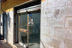 Locale commerciale 50 mq aci trezza (trattabile)