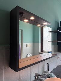Specchiera con mensola e faretti  bagno