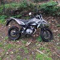 Yamaha WR 125 - 2016