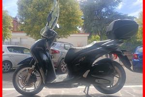 Honda sh 150 +permute+garanzia+rate no busta paga+