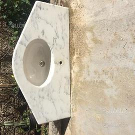 Lavabo con base marmo