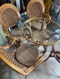 Set tavolo e sedie vimini design