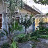 Casa singola con terreno a Fiumefreddo di Sicilia