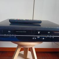 Videoregistratore vhs e dvd recorder Funai
