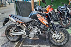 KTM 990 Super Duke (2005-07)