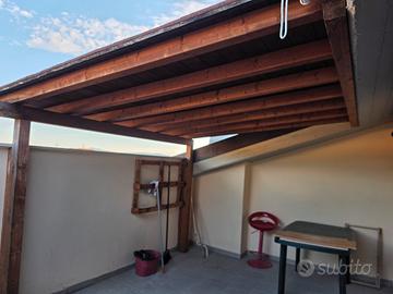 Tettoia  legno addossata  3 mt x 3 mt