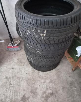 4 gomme invernali misura 245/40 r19 98v xl