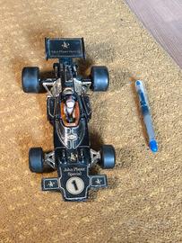 Corgi Lotus John Player Special F1 - scala 1/18.