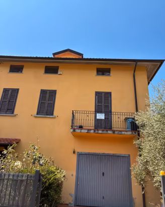 Terratetto bifamiliare a Figline di Prato