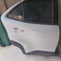 porta posteriore destra toyota yaris cross 2024 