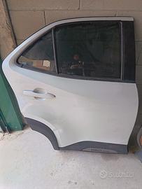 porta posteriore destra toyota yaris cross 2024 