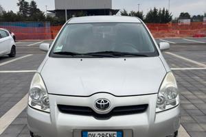 Toyota Corolla Verso 2.2 d-4d 136cv 5p