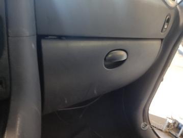 Cassetto portaoggetti PEUGEOT 1007 del 2006