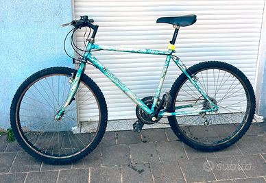 Bicicletta uomo gomme seminuove