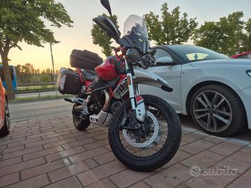 Moto Guzzi V85 TT