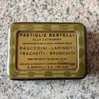 Scatoletta in latta pastiglie Bertelli