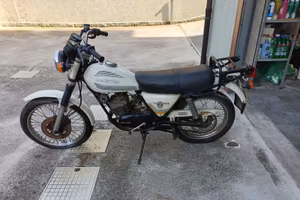 Cagiva SST 125 Aletta bianca