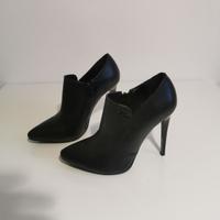 Tronchetto Nero donna con tacco a spillo 12cm