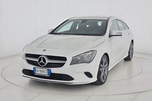 Mercedes-Benz CLA 200 d Shooting Brake Automa...