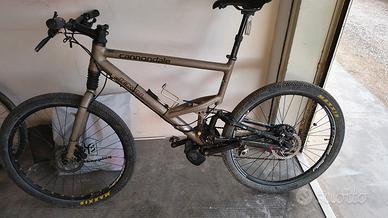MTB cannondale jekyll 
