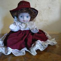Bambola vintage da collezione