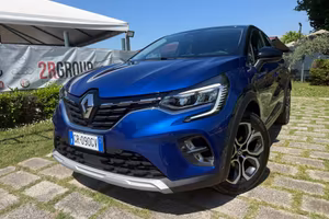 Renault Captur 1.0TCe 100CV GPL Techno-2023"UNIPR