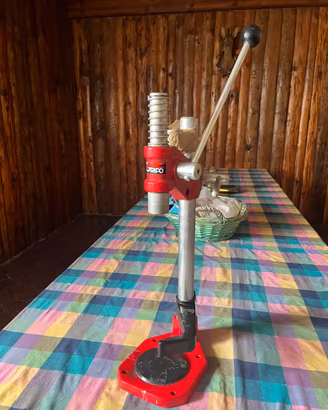 Tappatrice enologica Grifo