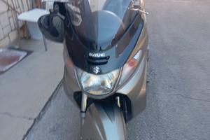 scooter Suzuki Burgman 400 