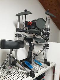 Batteria Yamaha dtxplorer con sedile in pelle