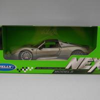 Porsche 918 Spyder (Hard Top)